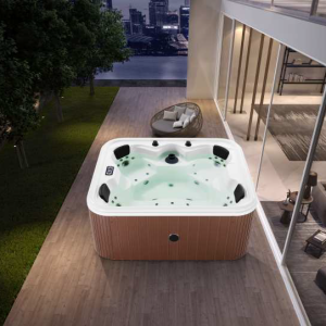 4 Seater Jacuzzi